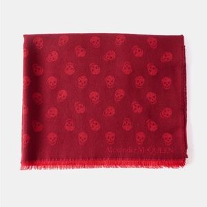Alexander McQueenSkull-jacquard wool-blend scarf
